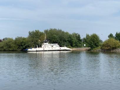 River View Near Frankfurt -- 3 Zimmer -- 4 Betten Und 1 Groesse Schlafcouch Hainburg Екстер'єр фото
